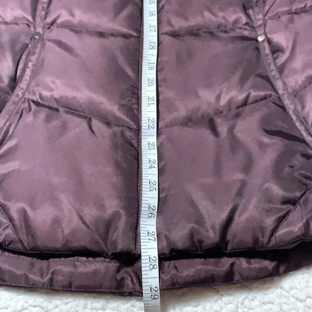 St. John’s Bay Ladies Puffer Coat with Fur Around the Hood, Like New